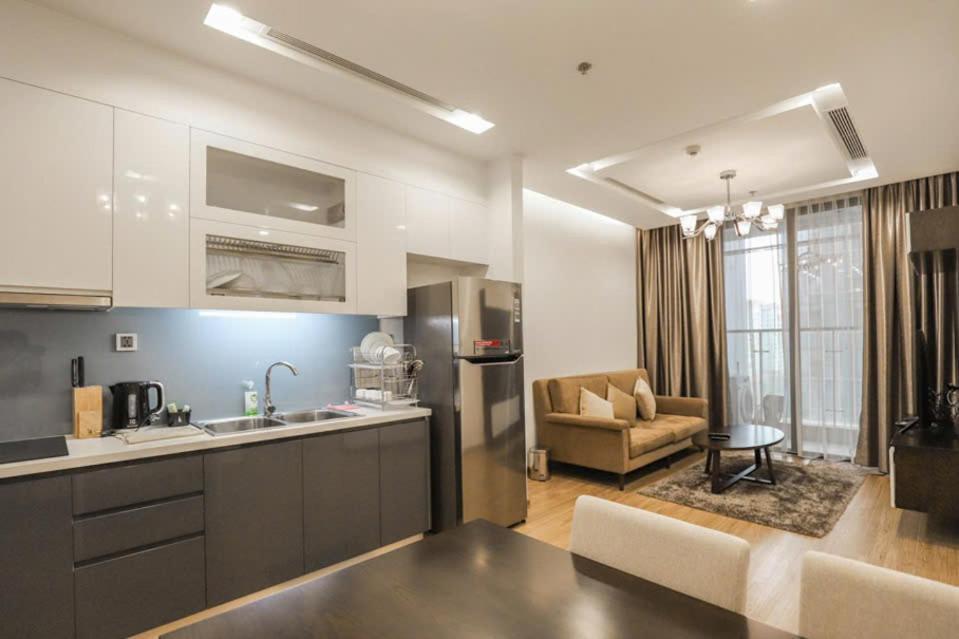Luxury Apartment In Vinhomes Metropolis Hanoi Exteriör bild